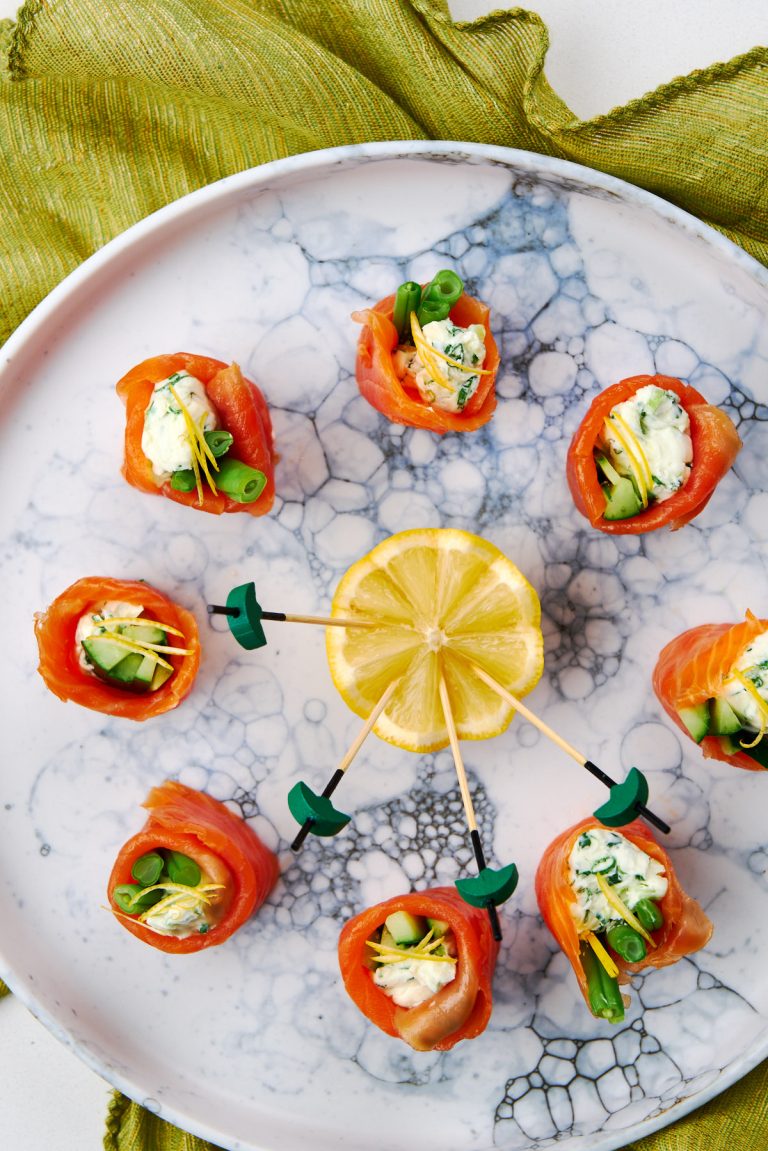 Smoked Salmon And Cream Cheese Rolls