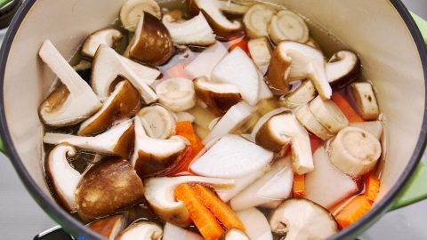 Mushrooms and carrots in dashi.