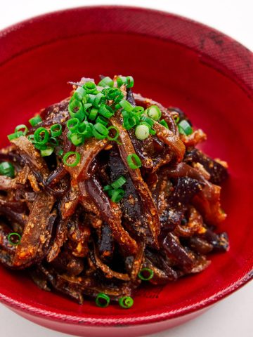 A salad made with wood ear mushrooms.